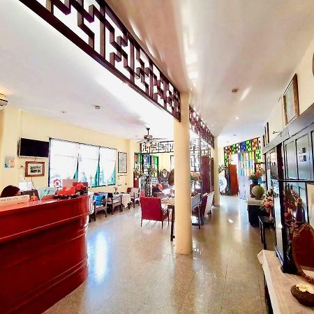 Srisomboon Hostel Trang Εξωτερικό φωτογραφία