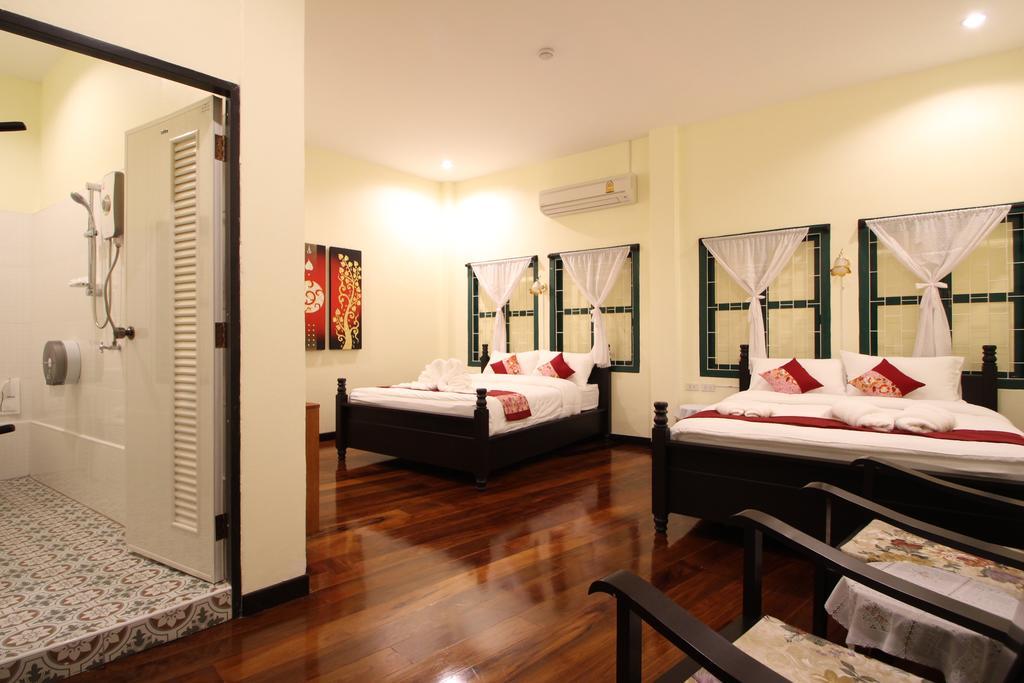 Srisomboon Hostel Trang Εξωτερικό φωτογραφία