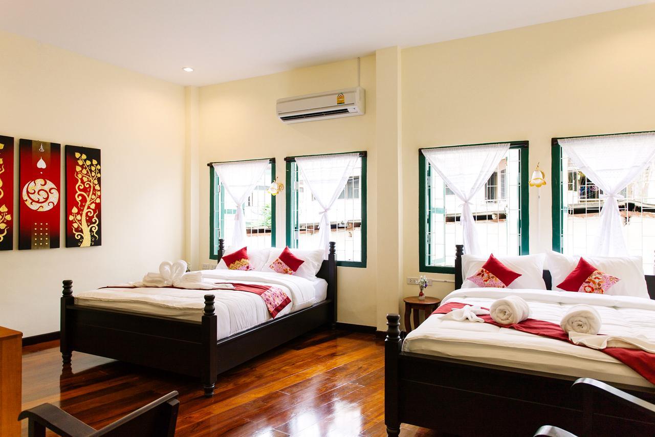Srisomboon Hostel Trang Εξωτερικό φωτογραφία